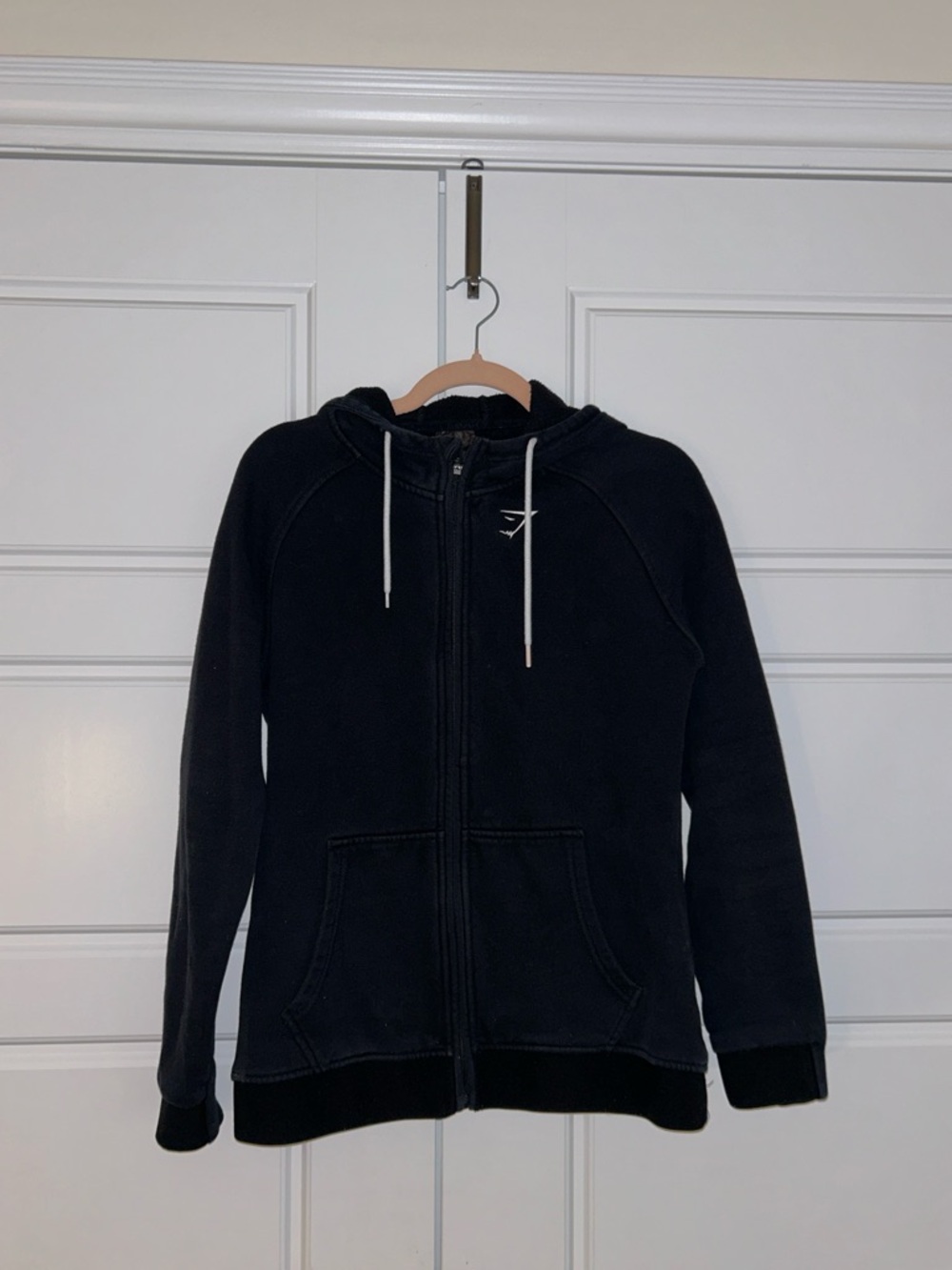 GYM SHARK Black Zip-Up Hoodie